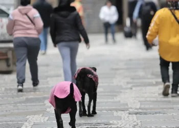 Semana começa com frente fria e chance de tempestade no Sul do País